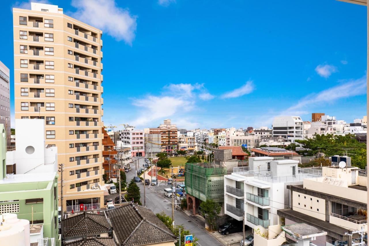 MrKINJOリンクインクメ那覇 那覇市 エクステリア 写真